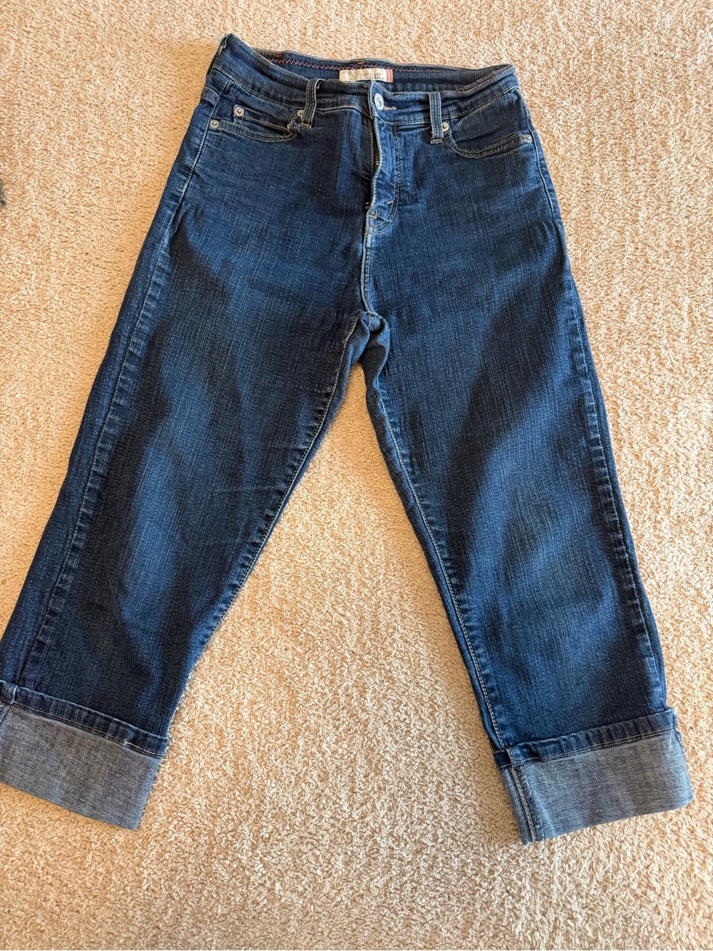 Levi's 512 Perfectly Slimming Denim Capris Dark Wash Size 6P Cuffed Jeans
